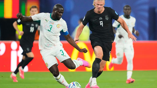 Nóri nasledovali Francúzov, majú istý postup zo skupiny. Gólovo opäť zabral Haaland