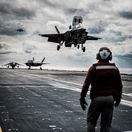 NATO, stíhačky,  F-35B Lightning II, lietadlová loď, AV-8B Harrier II.