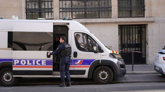 Zrútilo sa náhle. Pri páde lietadla na predmestí Nancy zahynulo 11 ľudí
