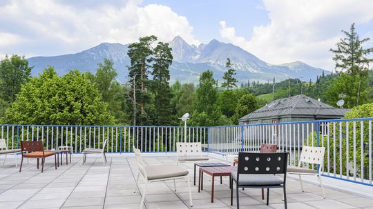 V Tatrách otvorili ikonický hotel, komplexnej obnovy sa dočkal po 90 rokoch