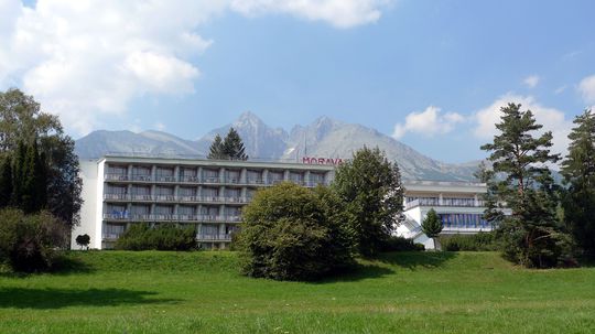 Hotel Morava pred rekonštrukciou.
