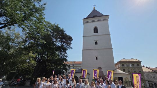 V utorok 30. júna ohlásila kandidatúru na post...