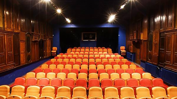 Divadelní jaro 2026 (7/26)